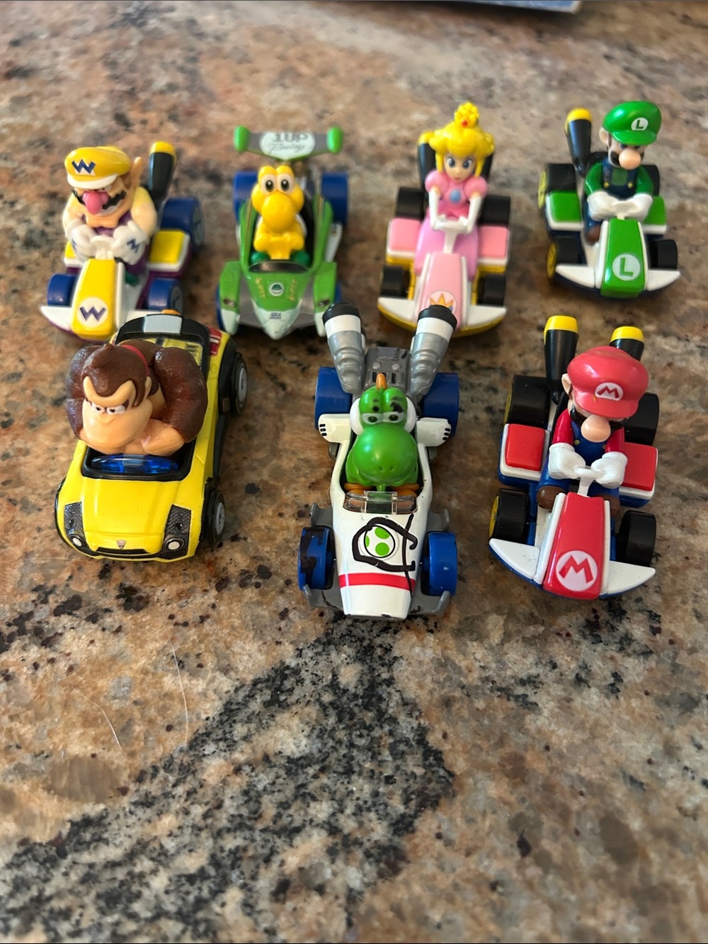 Mario Kart Mini Racers Toy Set - Hot Wheels